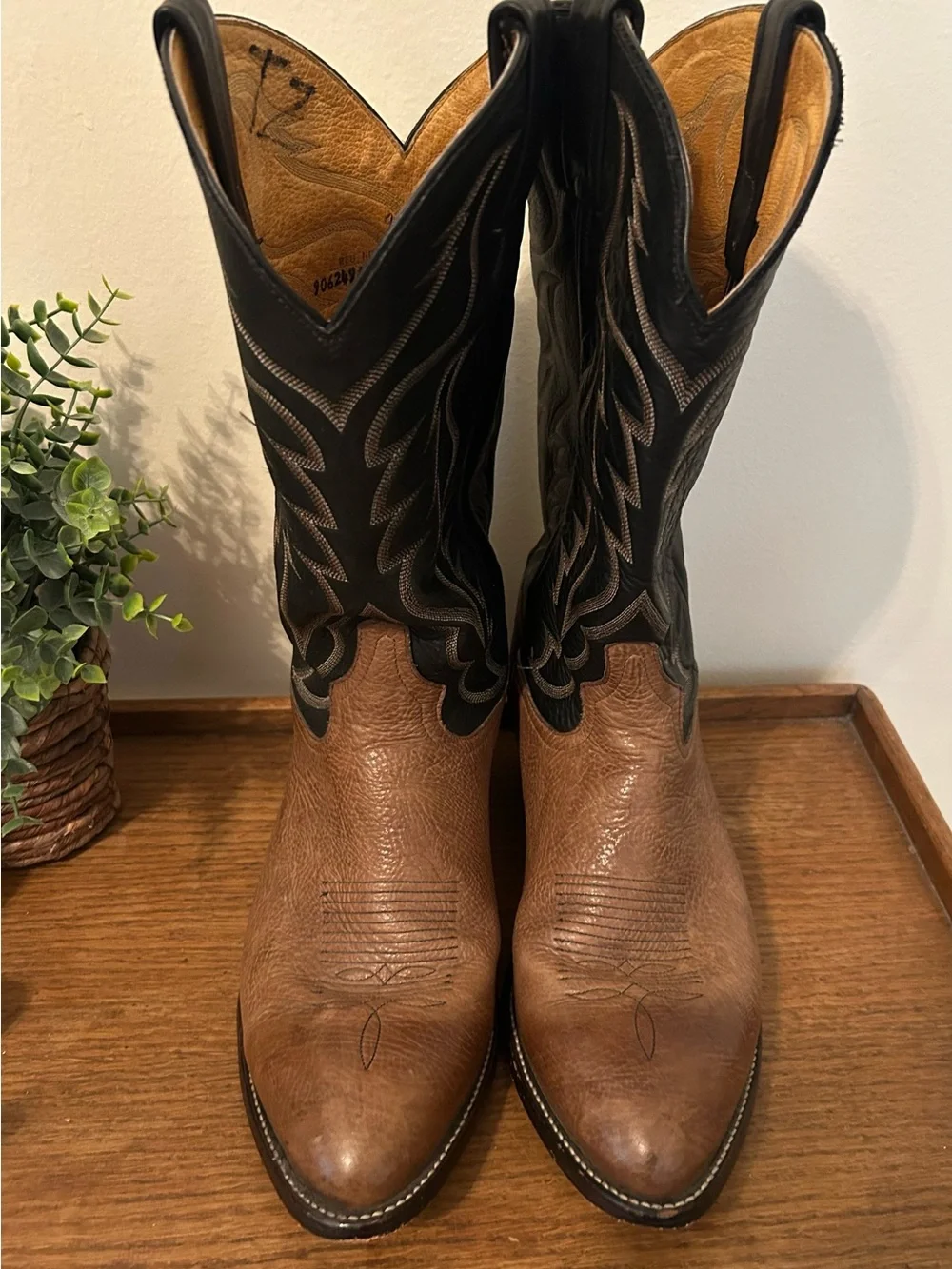 Tony Lama Two Tone Cowboy Boots Mens Size 11 EE Brown Black Made In USA 6171
